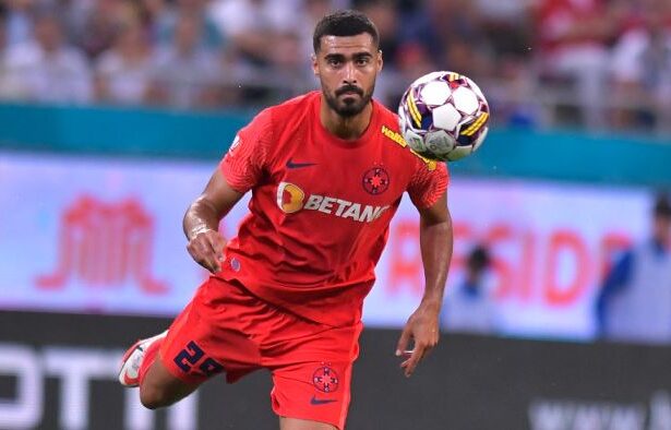 il mai tineti minte pe rachid bouhenna ce face azi fundasul interzis pe iarba fcsb de gigi becali 68fe1c8de4355