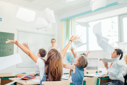 incepe vacanta de toamna 2025 elevii intra in prima pauza a anului scolar cand este programat al doilea modul de cursuri 68fb097db613a