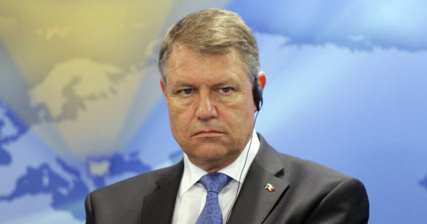 klaus iohannis a fost executat silit de anaf fostul presedinte al romaniei trebuie sa predea cheile casei din sibiu 68dedee2ca0ff