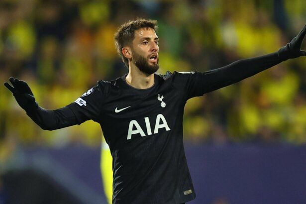 live video leeds united tottenham hotspur acum exclusiv pe voyo bara in minutul 7 gazdele incep tare 68e109e24afd1