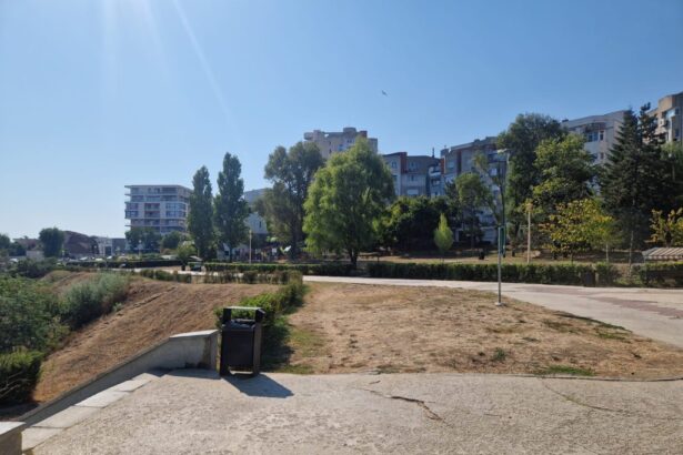 mai multe firme se bat pentru contractul de 49 de milioane de lei al promenadei din faleza nord 68defeae39ce3