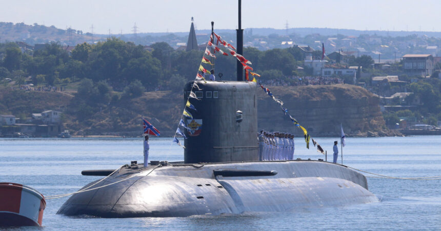 mark rutte a ironizat un submarin rus care s a defectat si a iesit la suprafata pare o vanatoare a celui mai apropiat mecanic 68ed23c1cfe6b