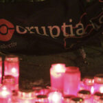 Marș de comemorare la 10 ani de la incendiul din Clubul Colectiv. Oamenii cer dreptate și afirmă că nimeni nu a fost tras la răspundere pentru tragedie. 5 mars de comemorare la 10 ani de la incendiul din clubul colectiv oamenii cer dreptate si reclama ca nimeni nu a platit pentru tragedie 690307ac04ce3