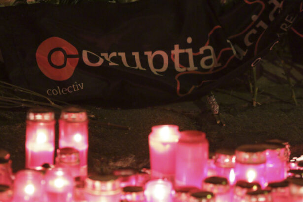 mars de comemorare la 10 ani de la incendiul din clubul colectiv oamenii cer dreptate si reclama ca nimeni nu a platit pentru tragedie 690307ac04ce3