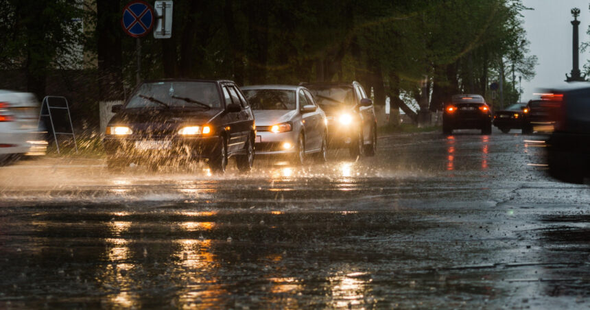 meteorolog zonele afectate de codul rosu ar putea inregistra cea mai ploioasa luna octombrie din istorie record si pentru bucuresti 68e561469d774