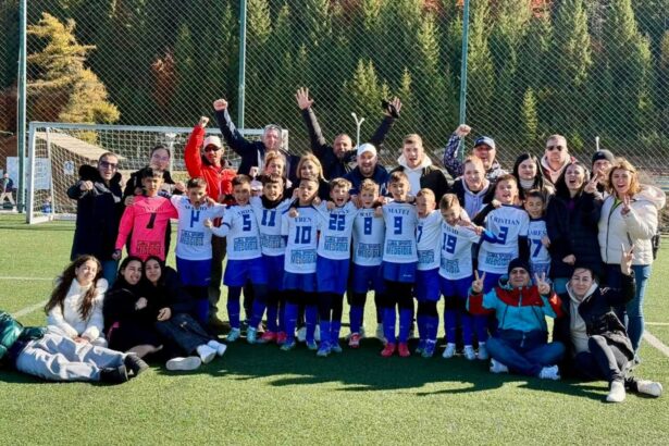 micii fotbalisti de la cs medgidia au incheiat turneul de la cheile gradistei pe locul 3 690521f8bd908