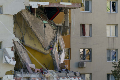 ministerul dezvoltarii va sprijini financiar reconstructia blocului din rahova afectat de explozie 68f886ed79e73