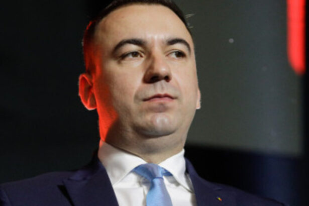 ministrul energiei anunta ca cineva de la electrica o sa fie responsabil dupa ce charlie ottley a ramas 3 zile fara curent la bran 68ea4483d6c0c
