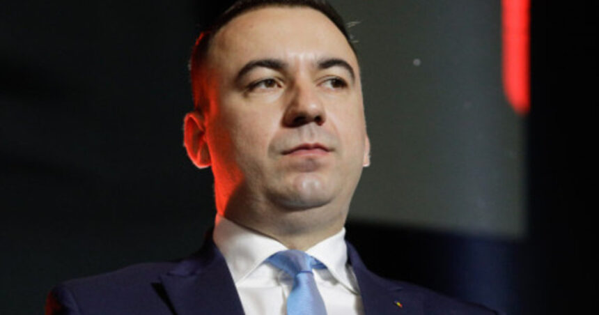 ministrul energiei anunta ca cineva de la electrica o sa fie responsabil dupa ce charlie ottley a ramas 3 zile fara curent la bran 68ea4483d6c0c