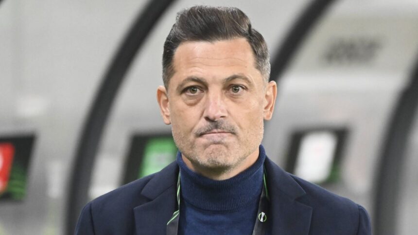 Mirel Rădoi, înlăturat de la Universitatea Craiova? Mihai Rotaru a intervenit decisiv 1 mirel radoi out de la universitatea craiova mihai rotaru a intervenit in forta 69020d675789a