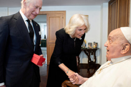 moment istoric regele britanic se va ruga alaturi de papa pentru prima data in cinci secole 68f8ef37486ec