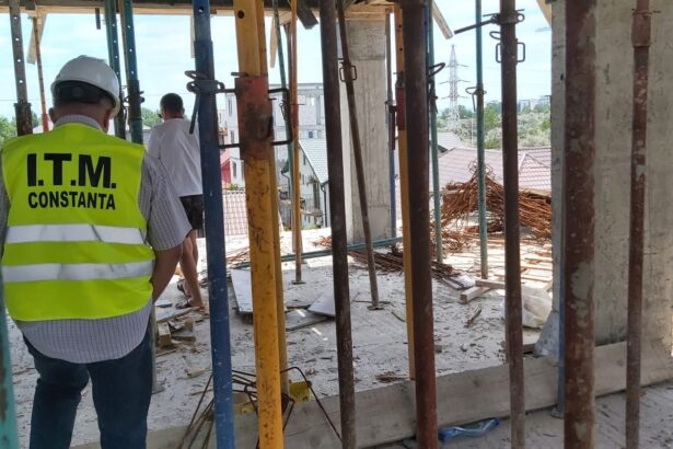 munca la negru ramane o problema in constanta zeci de firme au fost sanctionate cu peste 750 000 de lei in doar doua luni 68ea2fc388859