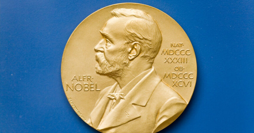 nobel 2025 ondeletele astrofizica si mantia invizibilitatii printre favorite la premiul nobel pentru fizica 68e4bf8e1b7a0