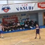 nota de plata pentru george buricea dupa ce antrenorul si a lovit un jucator la csm vaslui scm poli timisoara 68e55d5e46b0c