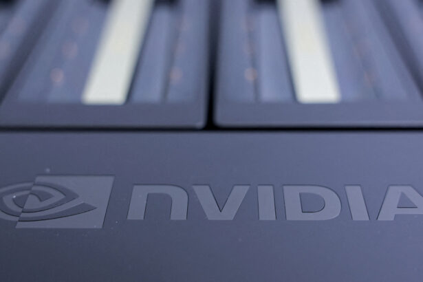 nvidia a devenit prima companie din lume care a depasit capitalizarea bursiera de 5 000 de miliarde de dolari 690325ae87bcc