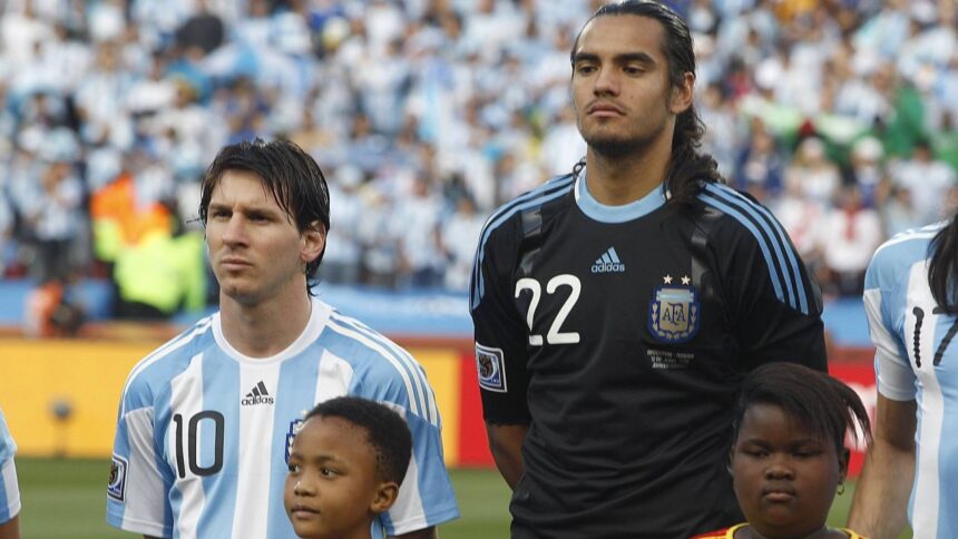 oficial cu ce echipa a semnat sergio romero cel mai selectionat portar din istoria nationalei argentinei 68f20325e72ab