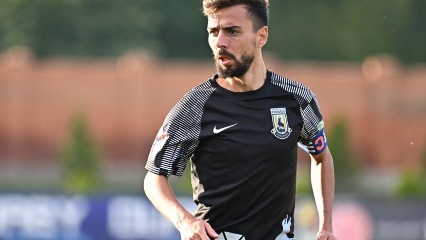 oficial patrick petre out succes in cariera 68f78c106fa8a