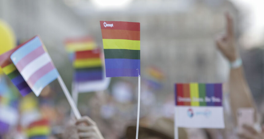 parintii copiilor lgbtiq invita politicienii la dialog dupa aparitia unor informatii false despre strategia ue privind copiii trans 68ee413c2cd15
