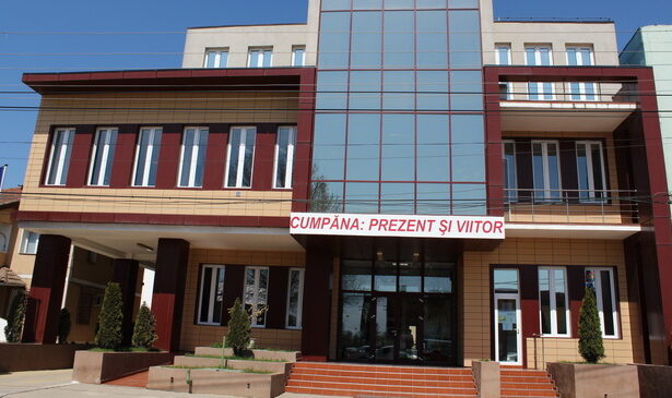 primaria cumpana sarbatoreste ziua armatei romane un omagiu adus eroilor din toate timpurile 68f9e42dd68c9