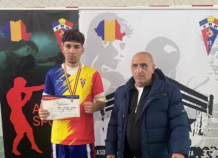 pugilistul de la cs medgidia renato bratu merge la europenele de cadeti 68eea3370a3d8