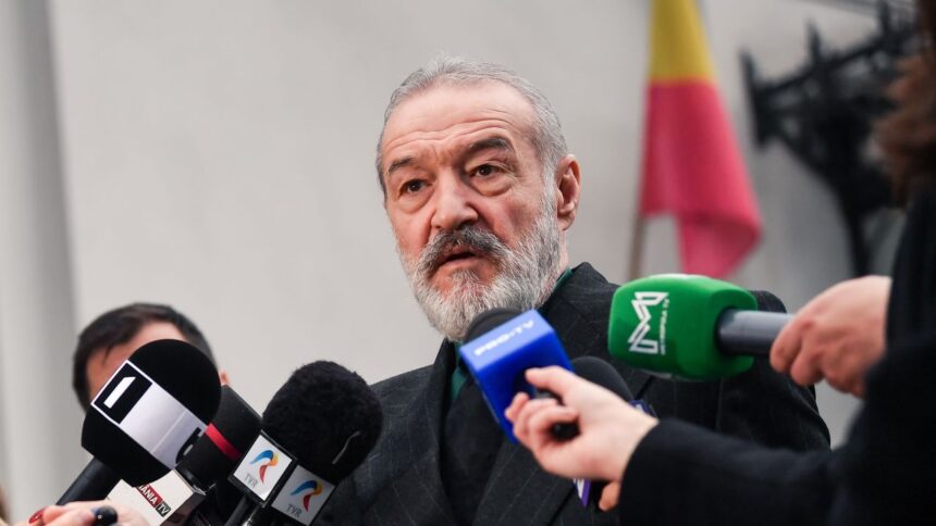 rasturnare de situatie la fcsb gigi becali nu l mai dau afara iau 600 000 de euro 68ecbd22d0499