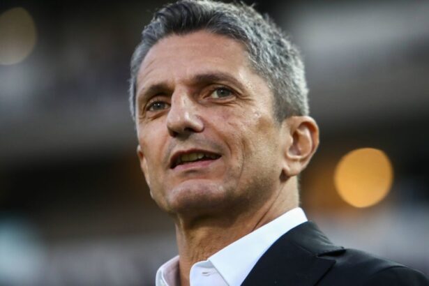 razvan lucescu de neoprit in grecia paok s a distrat in meciul cu volos 68fe7edf15d5f