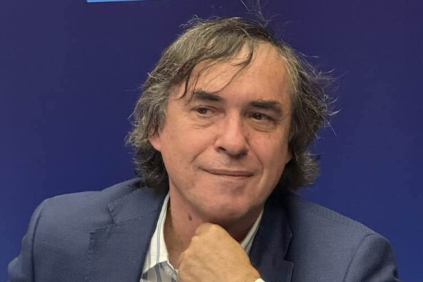 reactia lui mircea cartarescu dupa ce a fost anuntat premiului nobel pentru literatura 68e7eedca0757