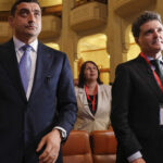 reactia lui nicusor dan la amenintarea aur cu suspendarea avertismentul presedintelui 68ee12c20aa4e