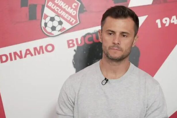 s a lasat cu scandal la derby seful lui dinamo a luat foc si a dat buzna in vestiarul rapidului 68f5c2e6b9f22