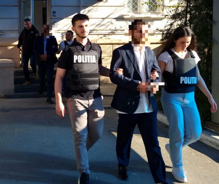 se dadeau reprezentanti ai statului si talhareau batrani pipi si matei condamnati definitiv 68dda5d4f097e