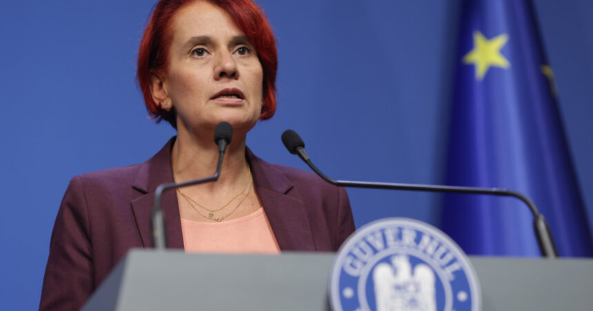 se modifica legea ani dogioiu proiectul introduce restrictii pre si post angajare pentru demnitari si personal contractual 68e7af98c2797