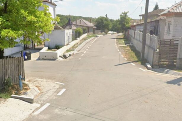 strazile din comuna ion corvin vor fi reabilitate contractul de peste 46 milioane lei scos la licitatie de primarie 68e78b4ca2c08