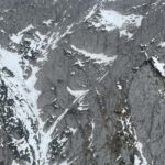 Un bărbat de 47 de ani a decedat în Piatra Craiului după ce a căzut sute de metri în gol, fiind al cincilea incident în ultimele zece zile. 9 un barbat de 47 de ani a murit in piatra craiului a cazut sute de metri in gol al cincilea caz in ultimele zece zile 69012cf8b59da