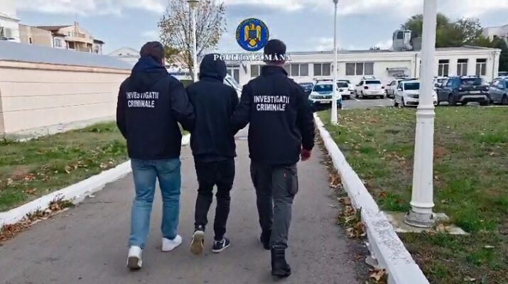 un barbat de 66 de ani banuit de comiterea mai multor furturi retinut de politistii constanteni 68f782b867206