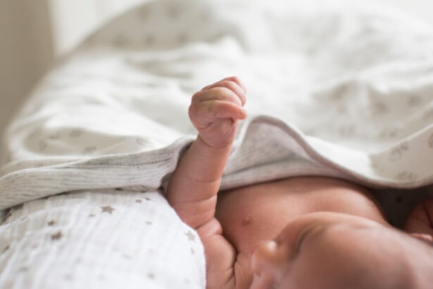 un cuplu din gorj si a vandut bebelusul de trei saptamani ca sa si cumpere o masina unde a fost gasit copilul 6904d0935f5df