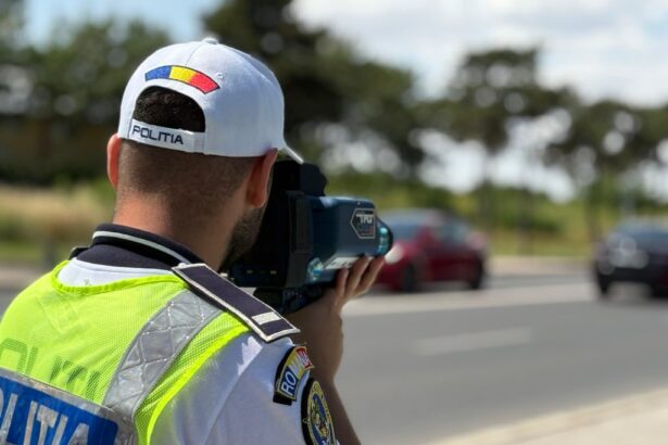 un sofer a zburat cu peste 100 km h in localitate dar a contestat in instanta amenda fara a sti sa spuna de ce 68def791274af