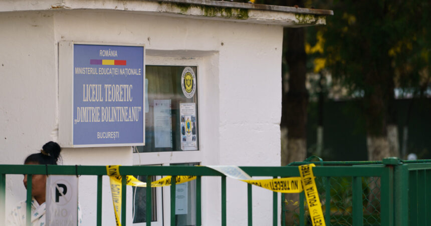 video elevii liceului afectat de explozie vor face ore online ministrul daniel david speram sa reabilitam cladirea in doua saptamani 68f25ba2b9fef