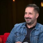 Replica lui Marian Savu către antrenorul Mihai Stoichiță, după ce a primit premiul de golgheter al Diviziei A în 2000 3 video exclusiv replica data de marian savu antenorului mihai stoichita dupa ce a primit premiul de golgheter al diviziei a in 2000 6901ae762fd3d