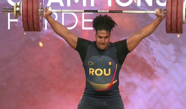 video exclusiv romanul lauret rodriguez medalie de argint la smuls la mondialele de la forde performanta uriasa la categoria 110 kg 68e95c54ac18a