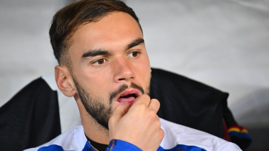 video gata s a rupt vraja razvan sava a pierdut postul de titular in serie a 68f725f8b9bcf