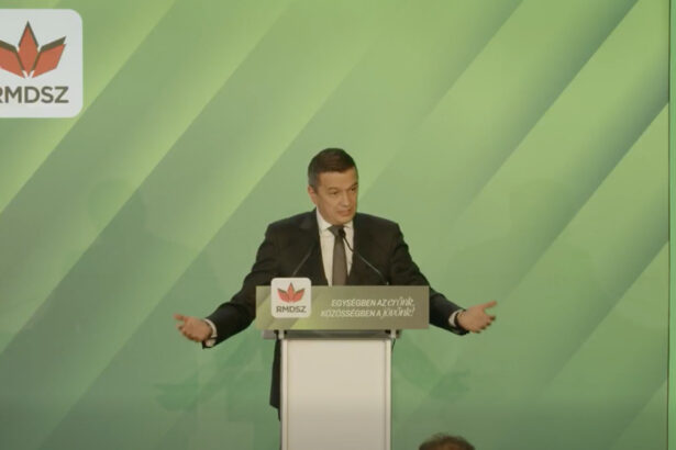 video grindeanu la congresul udmr uneori in coalitie pare ca vorbim limbi diferite a iesit din sala la intonarea imnului secuiesc 68e8df1d3f548