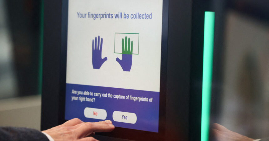 video ue renunta la stampila pe pasaport cum va functiona noul sistem digital de control ees la granitele romaniei 68eb8f5505e14