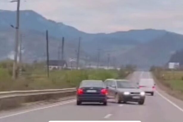 video un sofer din mangalia a fost la un pas sa provoace un accident rutier in judetul suceava barbatul a ramas fara permis 68f4d1dc0ff0f