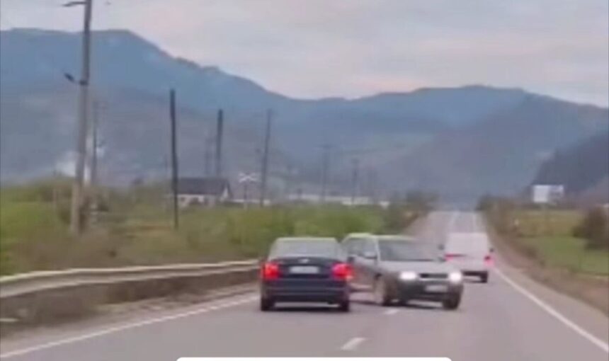 video un sofer din mangalia a fost la un pas sa provoace un accident rutier in judetul suceava barbatul a ramas fara permis 68f4d1dc0ff0f