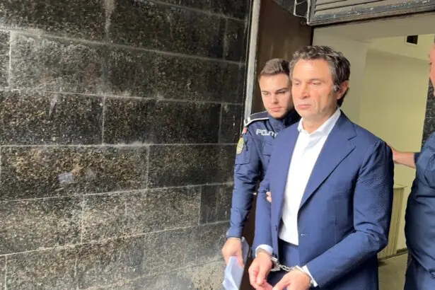 video zi importanta pentru cristian radu paraseste arestul 68fb466de86a6