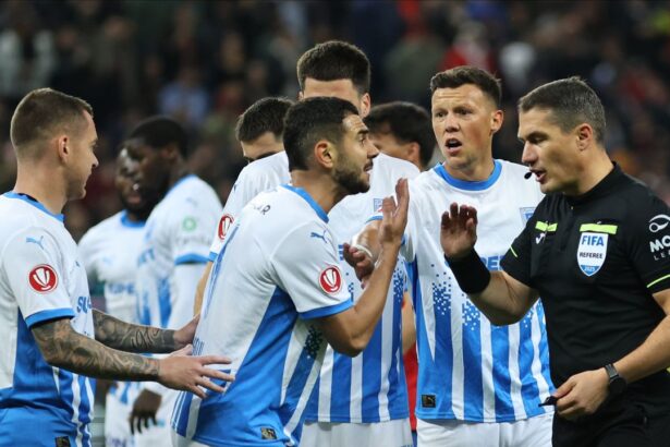 zotta il desfiinteaza pe screciu dupa penalty ul cu fcsb de asta joaca doar la craiova nu la benfica 68e5484f24934