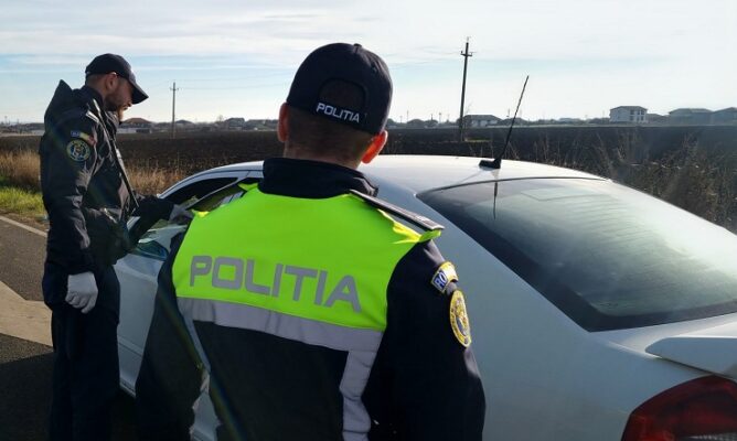 barbati depistati la volan fara permis de conducere si bauti bine 690894a9686f2