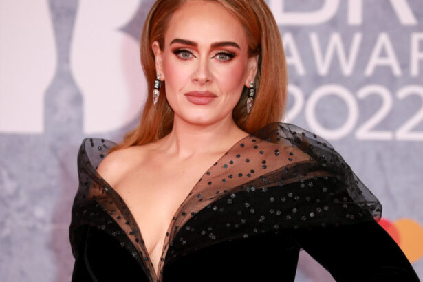 cantareata adele va debuta intr o productie semnata tom ford ce film ii propune designerul de moda si regizorul american 6914b0a857939