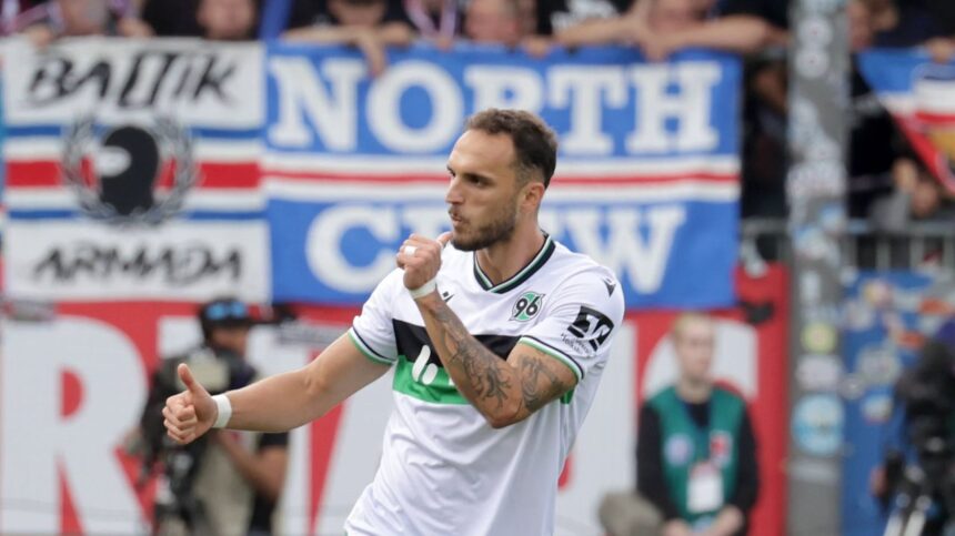 Reacțiile nemților după golul salvator marcat de Virgil Ghiță în Germania 1 ce au spus nemtii dupa golul salvator marcat de virgil ghita in germania 6905c2991d09e