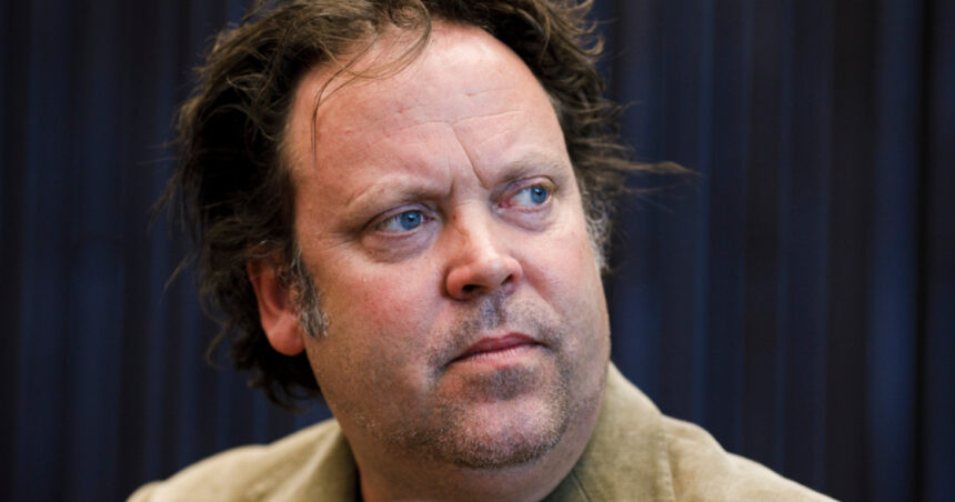 charley ottley a obtinut cetatenia romana cand va depune juramantul producatorul britanic al wild carpathia si flavours of romania 6908e117b55ae